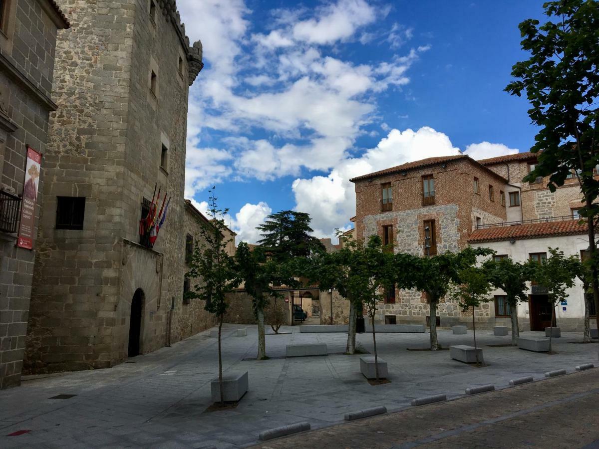 Vut Plaza Del Rastro Appartement Ávila Buitenkant foto